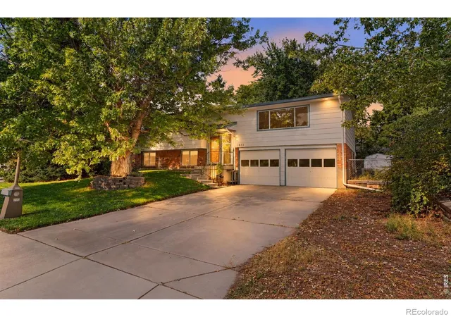 Single family home for sale at 1818 S Pratt Pkwy, Longmont, CO 80501 | MLS# IR1070091