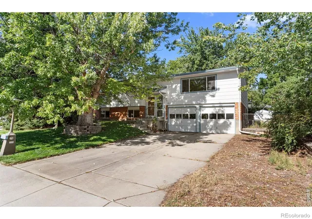 Photo 1 of Single family home for sale at 1818 S Pratt Pkwy, Longmont, CO 80501 | MLS# IR1070091 | Listing updated on 2026-10-07