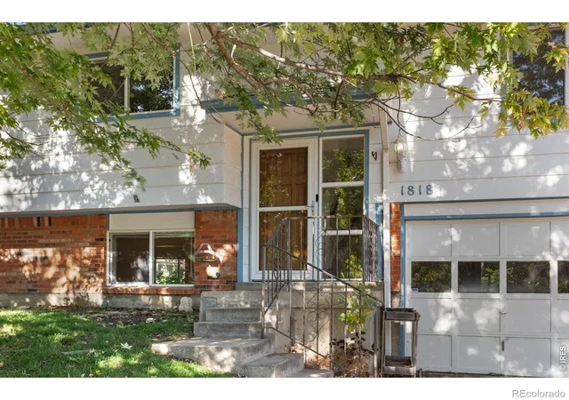 Photo 2 of Single family home for sale at 1818 S Pratt Pkwy, Longmont, CO 80501 | MLS# IR1070091 | Listing updated on 2026-10-07