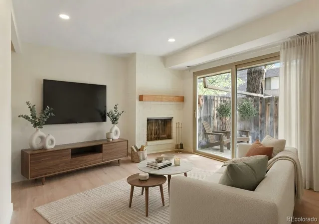 Listing Photo 5 - Condo for sale in building located at 7995 E Mississippi Ave, Denver, CO 80247 - Unit #H7