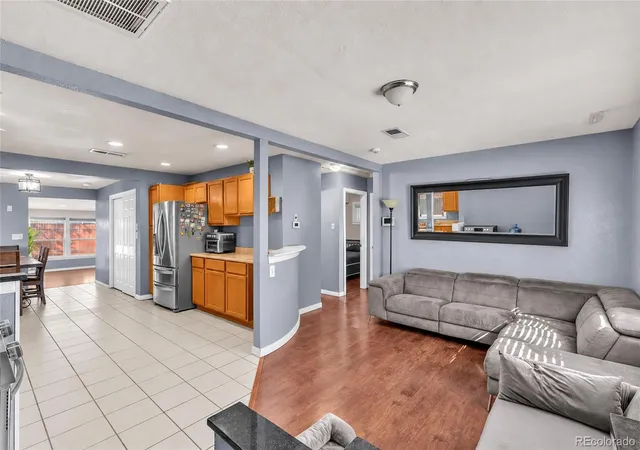 Photo 4 of Single family home for sale at 2675 S Grove St, Denver, CO 80219 | MLS# 3924512 | Listing updated on 2026-10-09