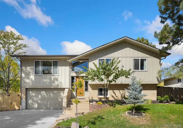 Single family home for sale at 7423 E Costilla Blvd, Centennial, CO 80112 | MLS# 9699808