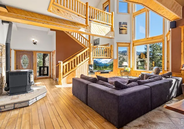 Photo 3 of Single family home for sale at 225 Solitude Ct, Glen Haven, CO 80532 | MLS# IR1070098 | Listing updated on 2026-10-08