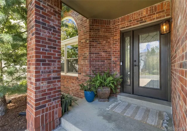 Photo 3 of Single family home for sale at 24 Mesa Oak, Littleton, CO 80127 | MLS# 1787316 | Listing updated on 2026-10-08