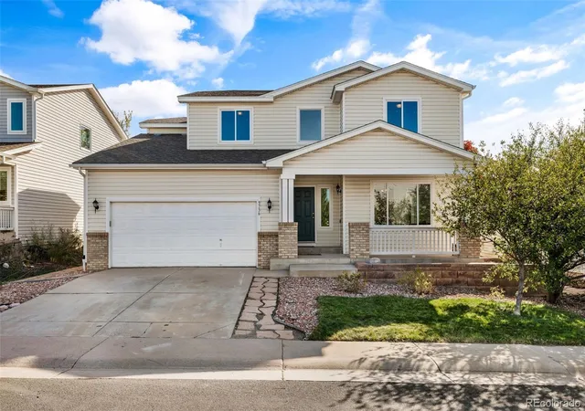 Single family home for sale at 9736 Fox Den Dr, Littleton, CO 80125 | MLS# 5073210