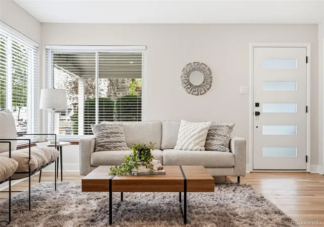 Photo 4 of Single family home for sale at 4676 E Utah Pl, Denver, CO 80222 | MLS# 5560390 | Listing updated on 2026-10-07
