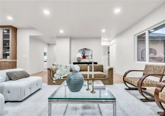 Photo 3 of Single family home for sale at 3091 S Holly Pl, Denver, CO 80222 | MLS# 2823125 | Listing updated on 2026-10-08