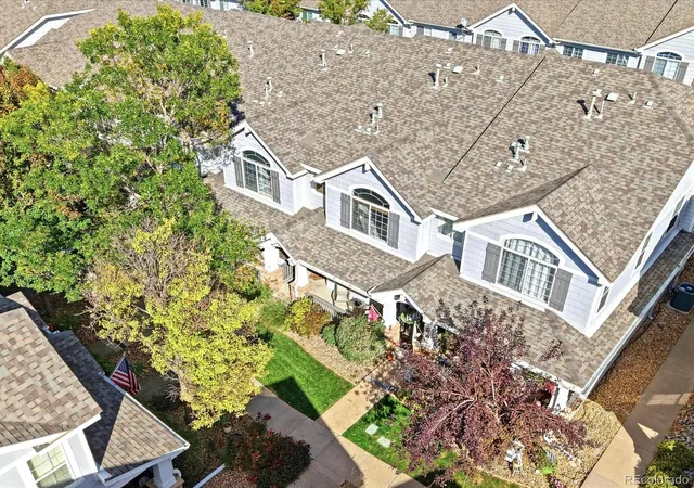 Photo 4 of Townhouse for sale at 8343 Stonybridge Cir, Highlands Ranch, CO 80126 | MLS# 3653616 | Listing updated on 2026-10-13