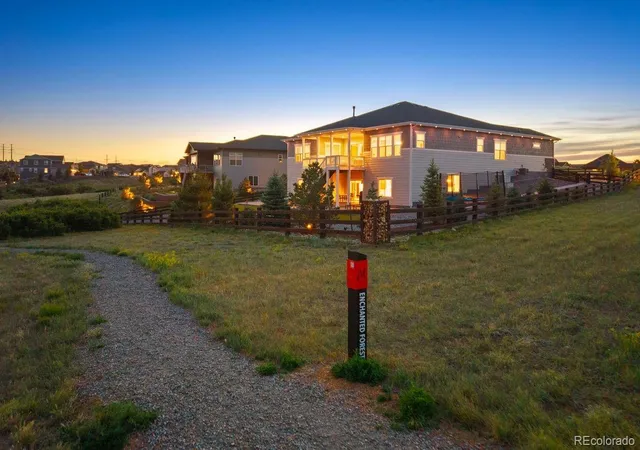 Photo 4 of Single family home for sale at 3202 Wingspan Point, Castle Rock, CO 80108 | MLS# 3708880 | Listing updated on 2026-10-12