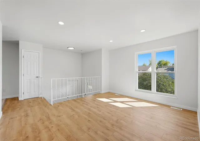 Photo 3 of Single family home for sale at 18007 E Bails Pl, Aurora, CO 80017 | MLS# 5856463 | Listing updated on 2026-10-07