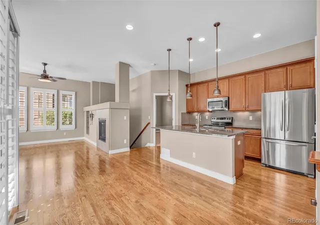 Photo 3 of Townhouse for sale at 5839 S Urban Way, Littleton, CO 80127 | MLS# 2494027 | Listing updated on 2026-10-09