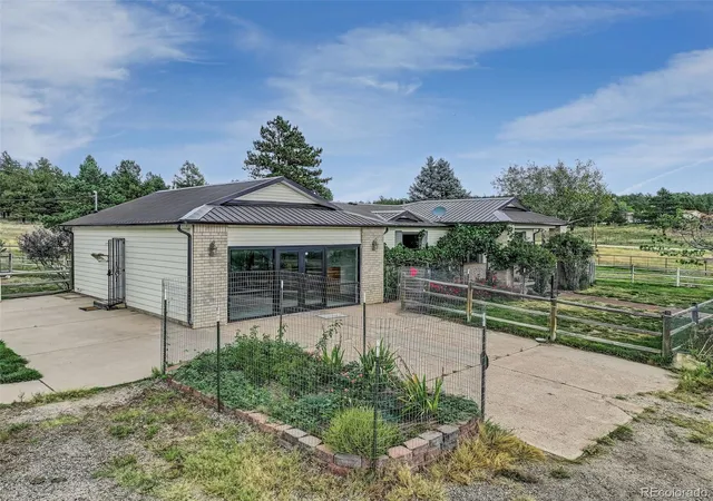 Single family home for sale at 23117 Jade Cir, Deer Trail, CO 80105 | MLS# 6177785