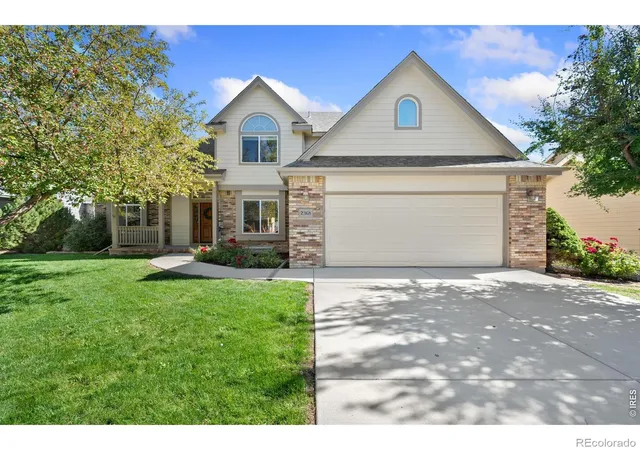 Single family home for sale at 2368 Buckingham Cir, Loveland, CO 80538 | MLS# IR1070113