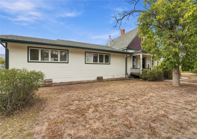 Photo 3 of Single family home for sale at 2622 N Nevada Ave, Colorado Springs, CO 80907 | MLS# 6116059 | Listing updated on 2026-10-29
