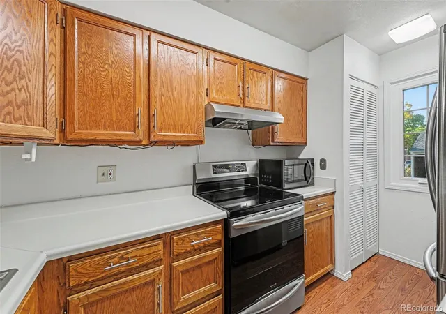 Photo 4 of Townhouse for sale at 988 Milo Cir #A, Lafayette, CO 80026 | MLS# 2042750 | Listing updated on 2026-10-10