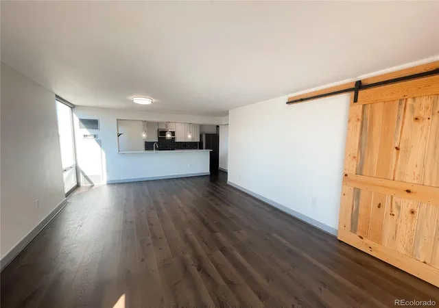 Photo 4 of Condo for sale at 1625 Larimer St #2403, Denver, CO 80202 | MLS# 3665285 | Listing updated on 2026-10-07
