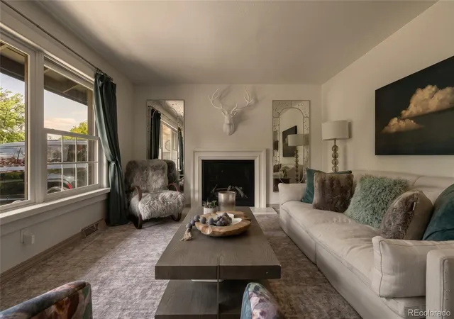 Photo 3 of Single family home for sale at 7014 S Kendall Ct, Littleton, CO 80128 | MLS# 6185363 | Listing updated on 2026-10-09