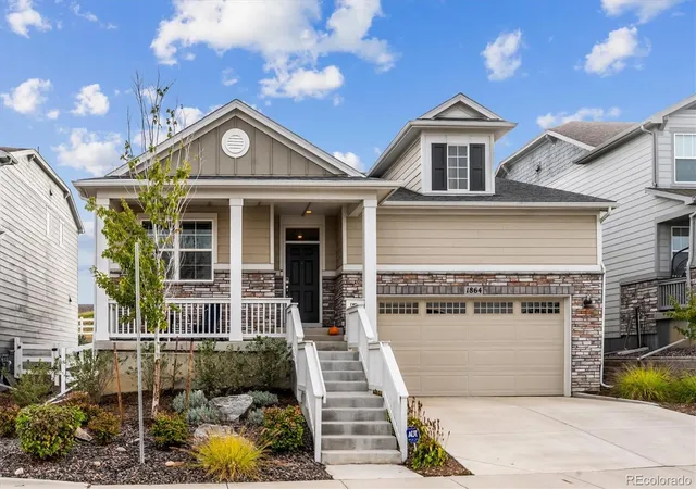 Single family home for sale at 1864 S De Gaulle Ct, Aurora, CO 80018 | MLS# 1708719