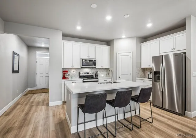 Photo 4 of Single family home for sale at 1864 S De Gaulle Ct, Aurora, CO 80018 | MLS# 1708719 | Listing updated on 2026-10-08