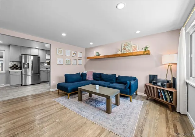 Photo 3 of Single family home for sale at 4841 S Lipan St, Englewood, CO 80110 | MLS# 6296262 | Listing updated on 2026-10-09