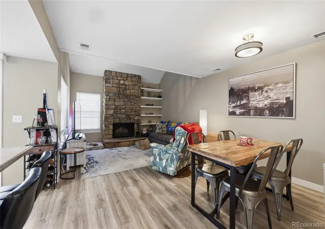 Photo 3 of Townhouse for sale at 1945 S Xanadu Way, Aurora, CO 80014 | MLS# 7841971 | Listing updated on 2026-10-09