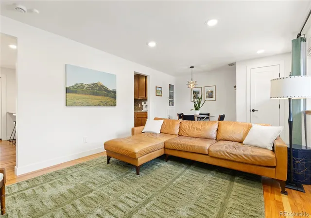Photo 3 of Single family home for sale at 3457 W Alamo Ave, Littleton, CO 80123 | MLS# 4746577 | Listing updated on 2026-10-08