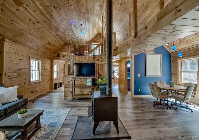 Photo 4 of Single family home for sale at 326 Bum Dr, Fairplay, CO 80440 | MLS# 8155927 | Listing updated on 2026-10-07