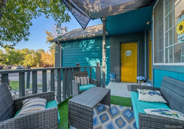 Photo 1 of Single family home for sale at 1869 Fraser Ct, Aurora, CO 80011 | MLS# 7989639 | Listing updated on 2026-10-07