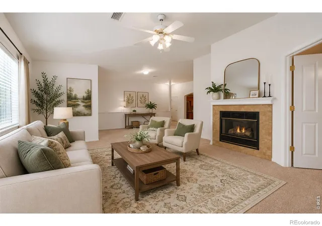 Photo 3 of Single family home for sale at 2927 Whitetail Cir, Lafayette, CO 80026 | MLS# IR1070122 | Listing updated on 2026-10-07