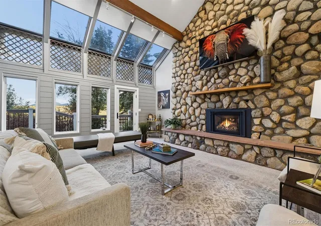 Photo 3 of Single family home for sale at 12 Red Fox Ln, Littleton, CO 80127 | MLS# 6384112 | Listing updated on 2026-10-19