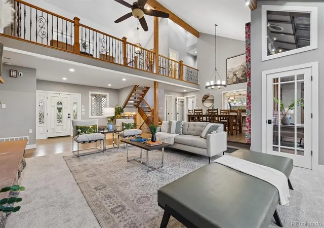 Photo 4 of Single family home for sale at 12 Red Fox Ln, Littleton, CO 80127 | MLS# 6384112 | Listing updated on 2026-10-19