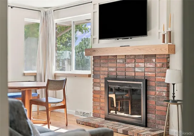 Photo 4 of Single family home for sale at 3435 W Powers Pl, Littleton, CO 80123 | MLS# 4510676 | Listing updated on 2026-10-26