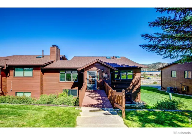 Photo 3 of Condo for sale at 1435 Matthew Cir, Estes Park, CO 80517 | MLS# IR1070123 | Listing updated on 2026-10-08