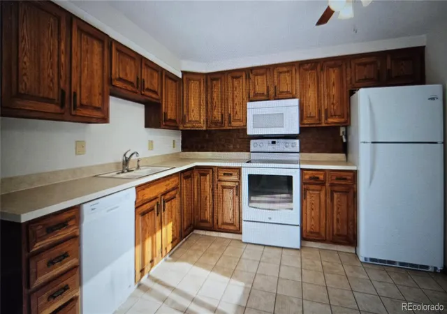 Photo 3 of Condo for sale at 2101 Chatalet Ln #H, Pueblo, CO 81005 | MLS# 5397376 | Listing updated on 2026-10-20