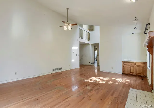 Photo 4 of Townhouse for sale at 1683 S Trenton St, Denver, CO 80231 | MLS# 3844316 | Listing updated on 2026-10-12