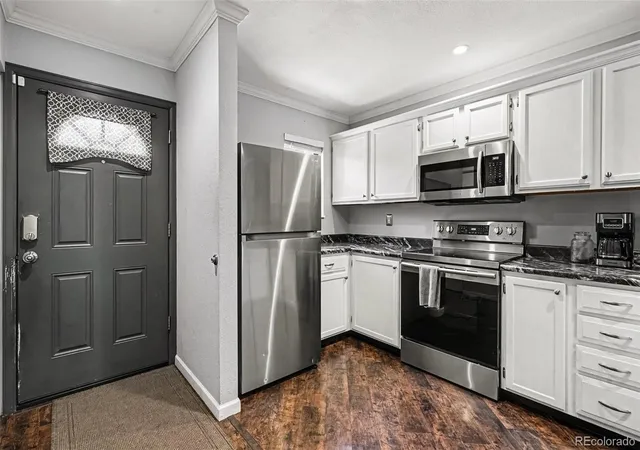 Photo 3 of Townhouse for sale at 3556 S Depew St #5, Denver, CO 80235 | MLS# 2123009 | Listing updated on 2026-10-08