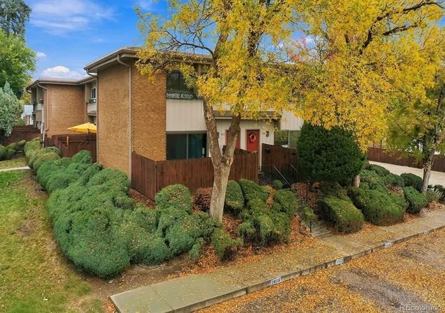 Photo 1 of Townhouse for sale at 2800 Eaton St, Wheat Ridge, CO 80214 | MLS# 4352216 | Listing updated on 2026-10-28