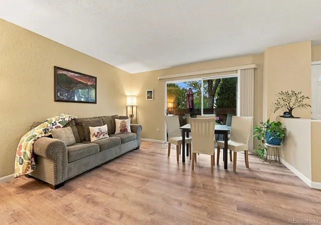 Photo 4 of Townhouse for sale at 2800 Eaton St, Wheat Ridge, CO 80214 | MLS# 4352216 | Listing updated on 2026-10-28