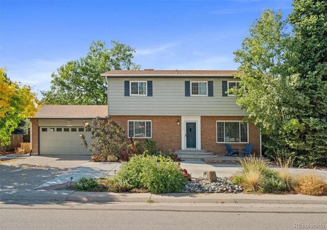 Photo 1 of Single family home for sale at 6551 S Williams Cir, Centennial, CO 80121 | MLS# 2325372 | Listing updated on 2026-10-16