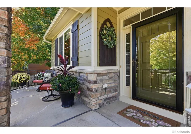 Photo 2 of Single family home for sale at 1413 Bluemoon Dr, Longmont, CO 80504 | MLS# IR1070145 | Listing updated on 2026-10-08
