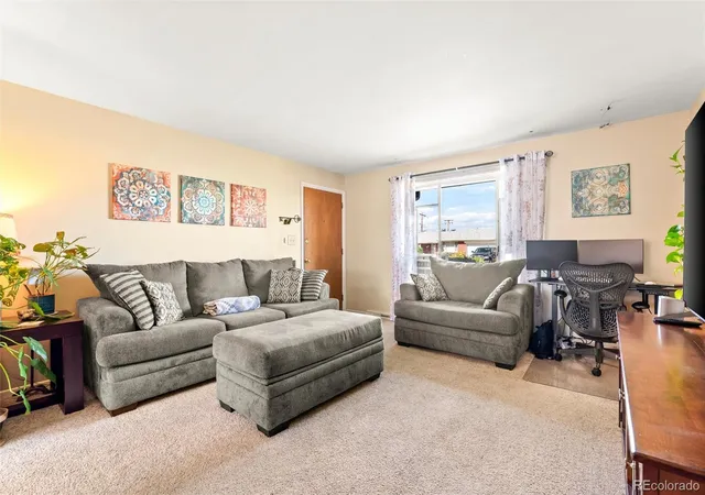 Listing Photo 5 - Condo for sale in building located at 1290 W 4th Ave, Broomfield, CO 80020 - Unit #1280