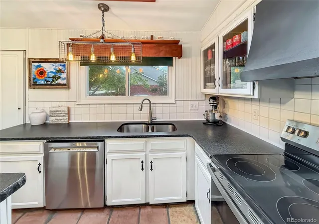Photo 2 of Single family home for sale at 13232 W Layton Ave, Morrison, CO 80465 | MLS# 8063325 | Listing updated on 2026-10-15
