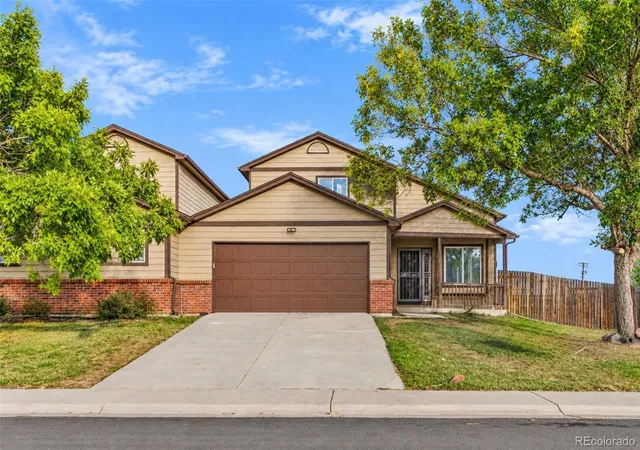 Townhouse for sale at 1600 Argonne St, Aurora, CO 80011 | MLS# 6721798