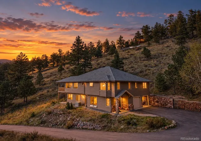 Photo 2 of Single family home for sale at 350 Conifer Dr, Evergreen, CO 80439 | MLS# 9550069 | Listing updated on 2026-10-10
