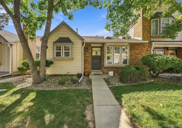 Condo for sale at 9614 W Chatfield Ave #A, Littleton, CO 80128 | MLS# 4455680