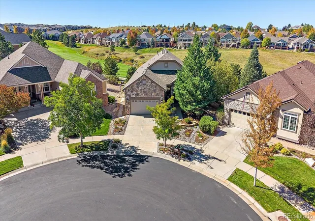 Photo 3 of Single family home for sale at 22066 E Chestnut Pl, Aurora, CO 80016 | MLS# 8954111 | Listing updated on 2026-10-09