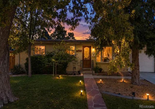 Photo 1 of Single family home for sale at 6573 S Datura St, Littleton, CO 80120 | MLS# 8309404 | Listing updated on 2026-10-08