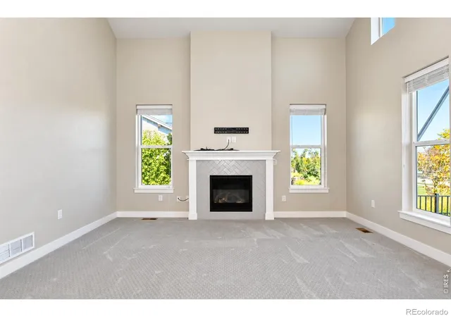 Photo 4 of Townhouse for sale at 6241 Vernazza Way #1, Windsor, CO 80550 | MLS# IR1070159 | Listing updated on 2026-10-07