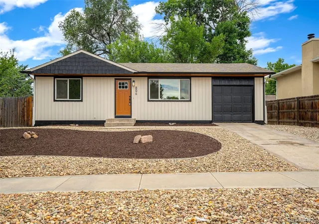 Single family home for sale at 806 Querida Dr, Colorado Springs, CO 80909 | MLS# 5615880