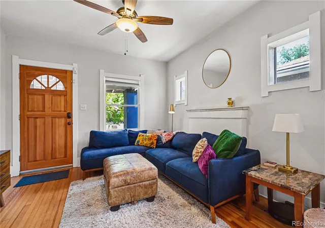 Listing Photo 5 - Condo for sale in building located at 406 N Washington St, Denver, CO 80203